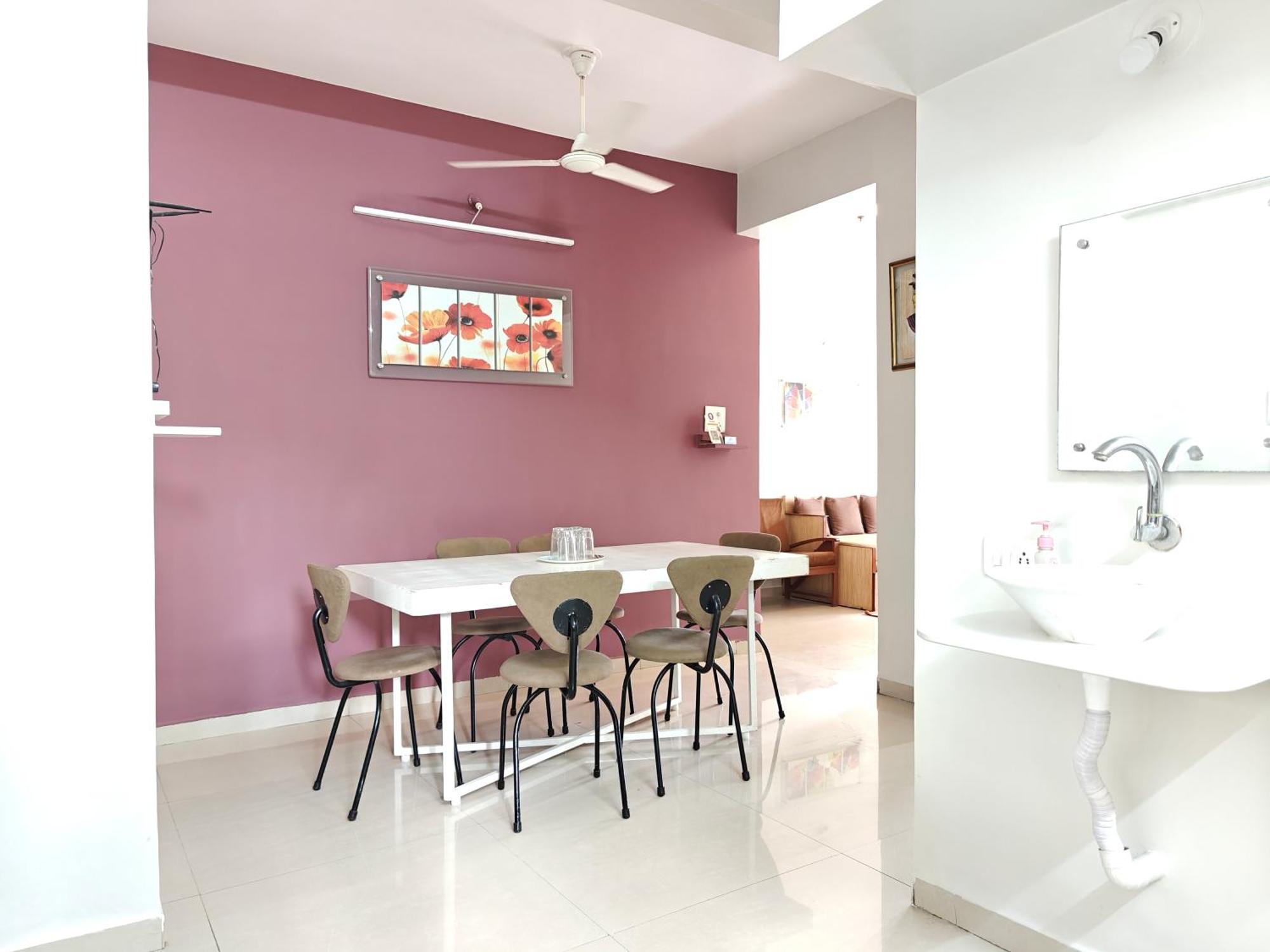 Chandralok Service Apartments コールハープル 部屋 写真