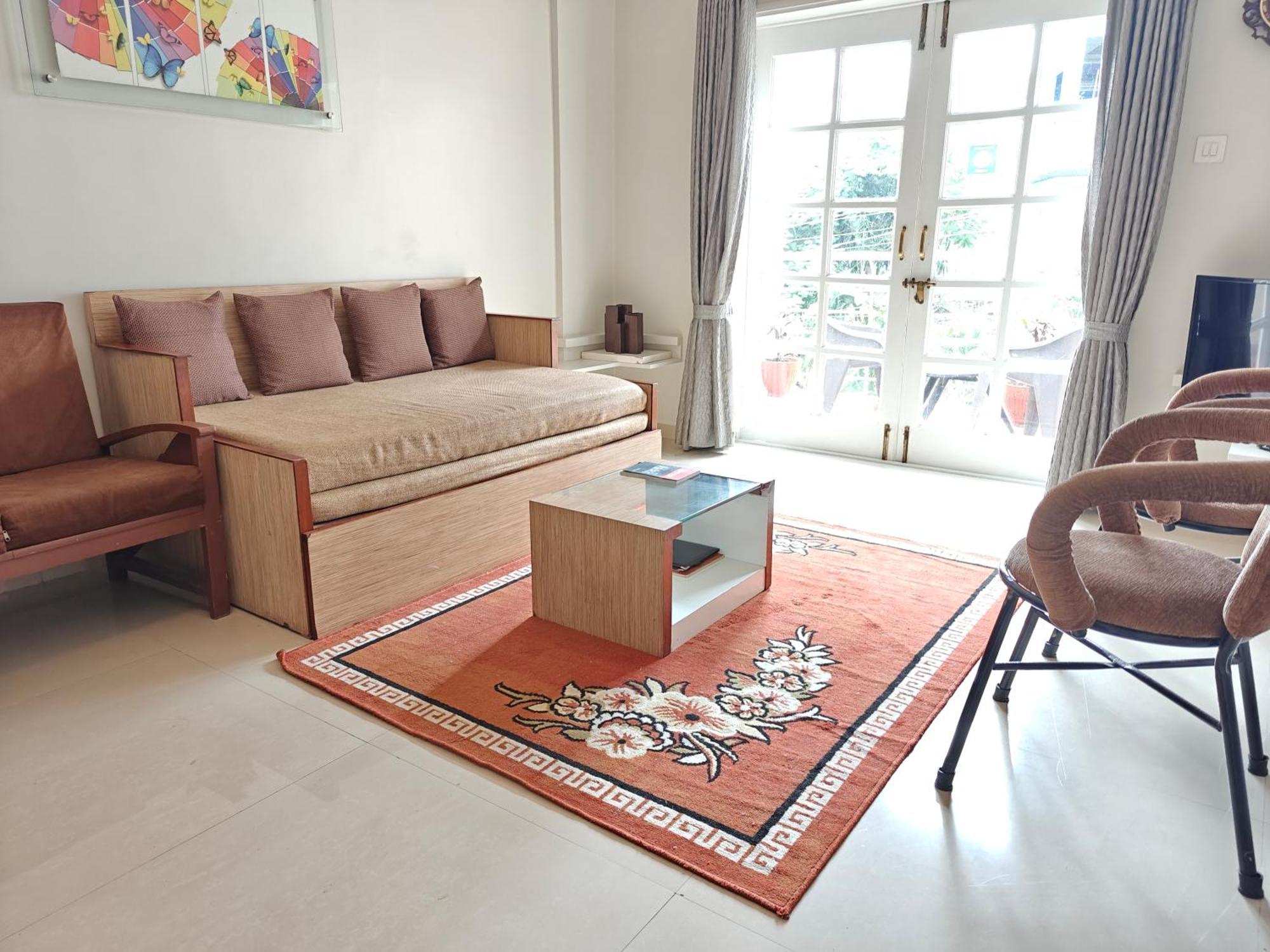 Chandralok Service Apartments コールハープル エクステリア 写真